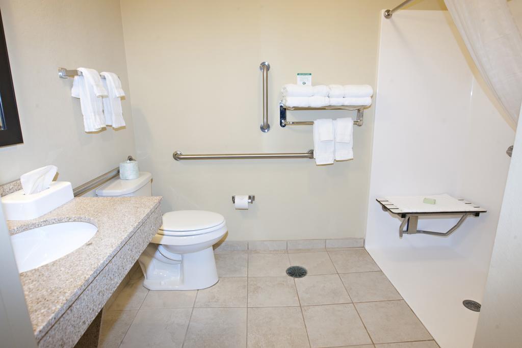 Cobblestone Inn & Suites - Langdon ภายนอก รูปภาพ