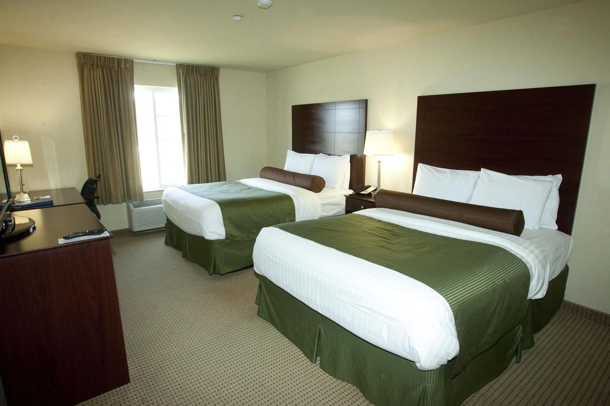 Cobblestone Inn & Suites - Langdon ภายนอก รูปภาพ